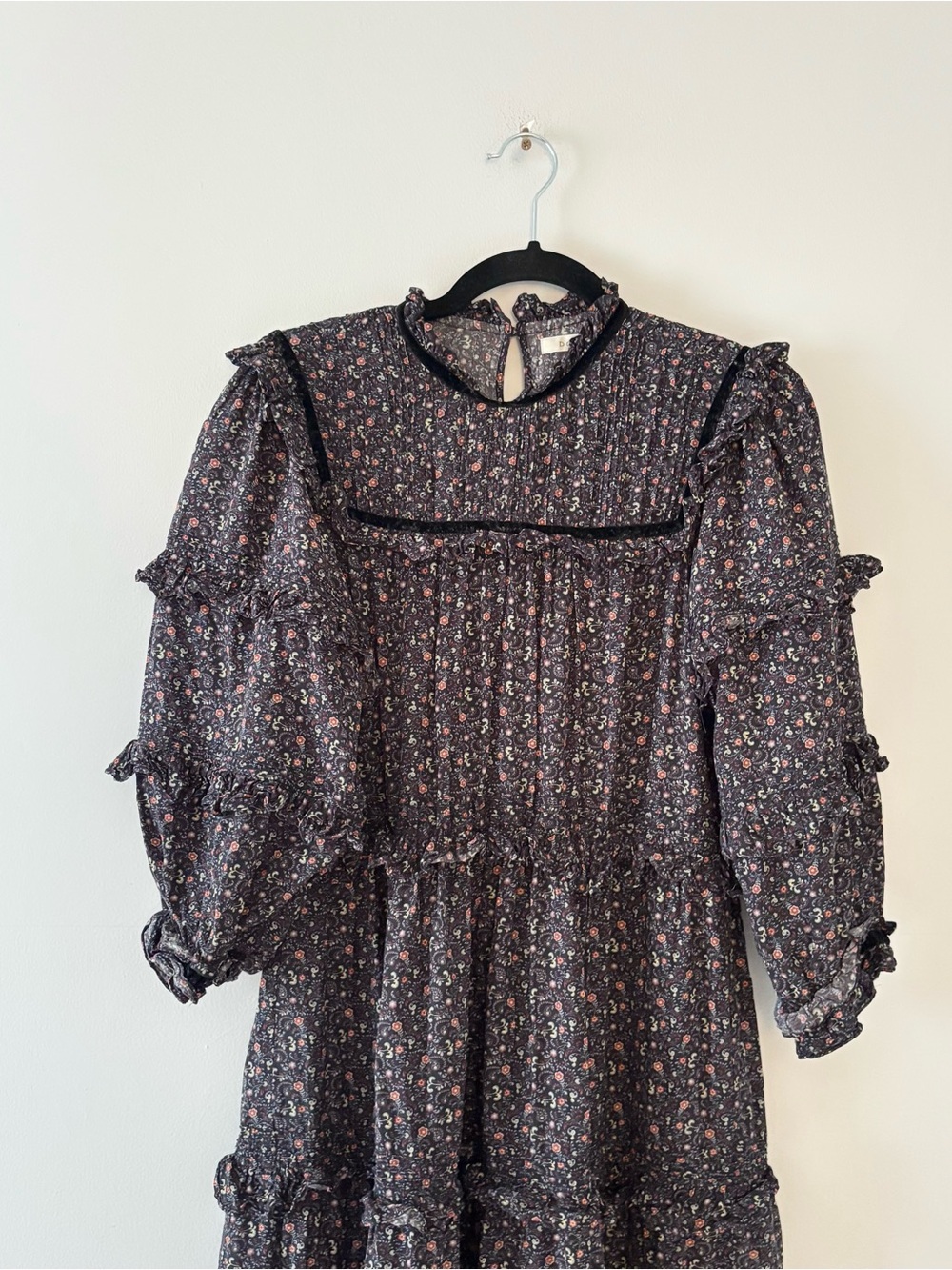 Doen Clay Dress in Black Mafia Maxi 3/4 Puff Sleeves Floral Print Tiered Ruffle - Picture 5 of 10